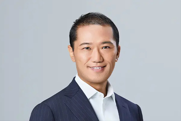 (株)電通グループ 代表執行役 社長 グローバルCEO 佐野傑
